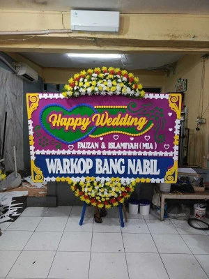 Papan Bunga di Meruya Utara