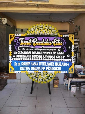 Papan Bunga di Meruya Utara